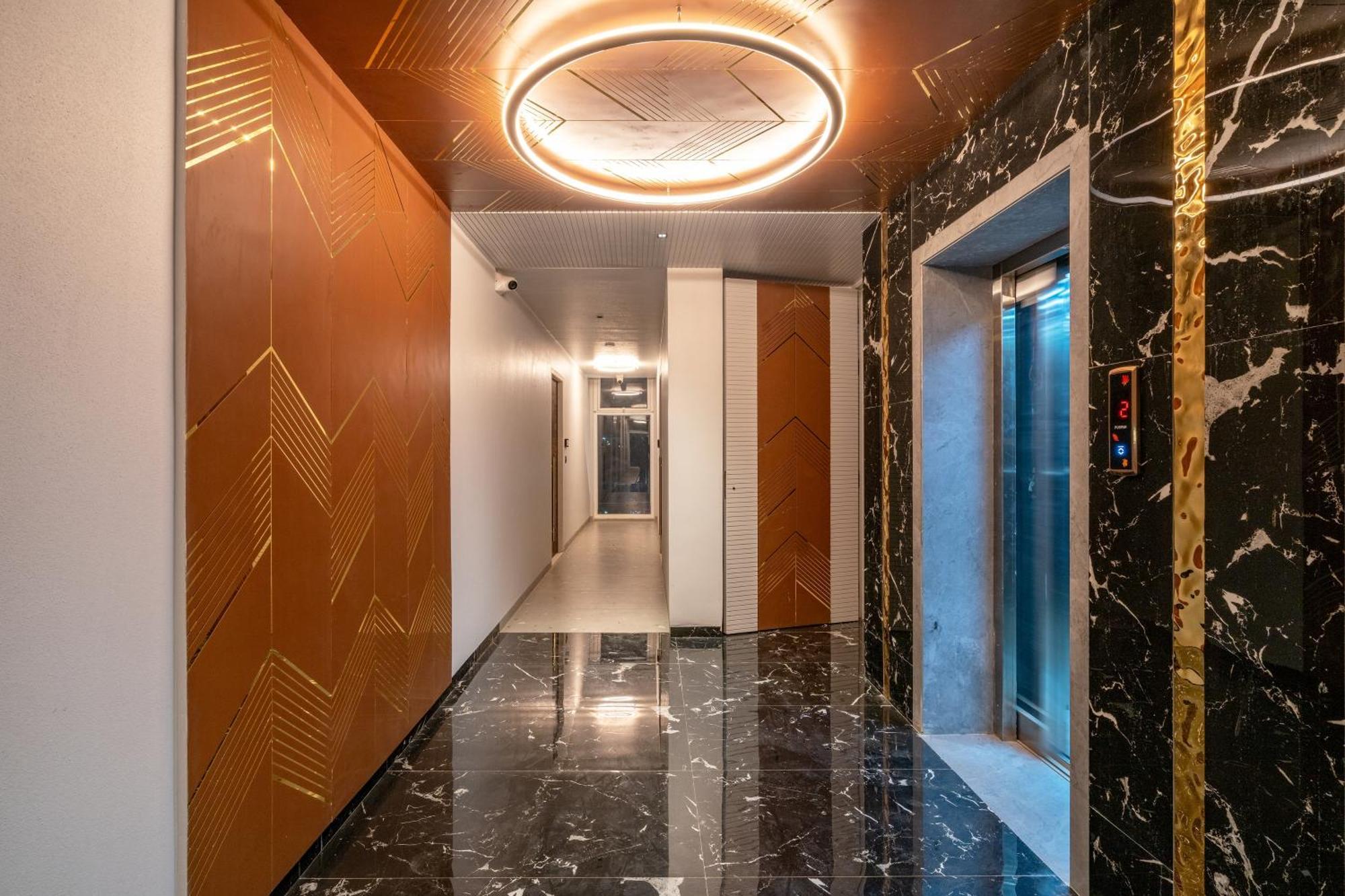 Hotel Darshan Executive Tuljapur Esterno foto